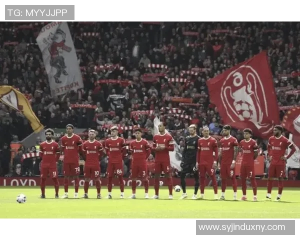 悉尼足球队与利物浦展开友谊赛激战球迷期待精彩对决